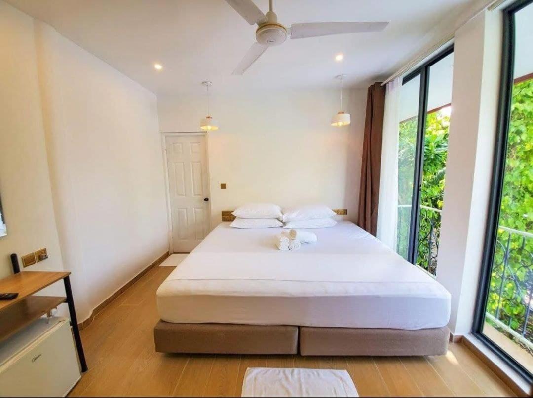 Kingsway Thoddoo Maldives Exterior foto